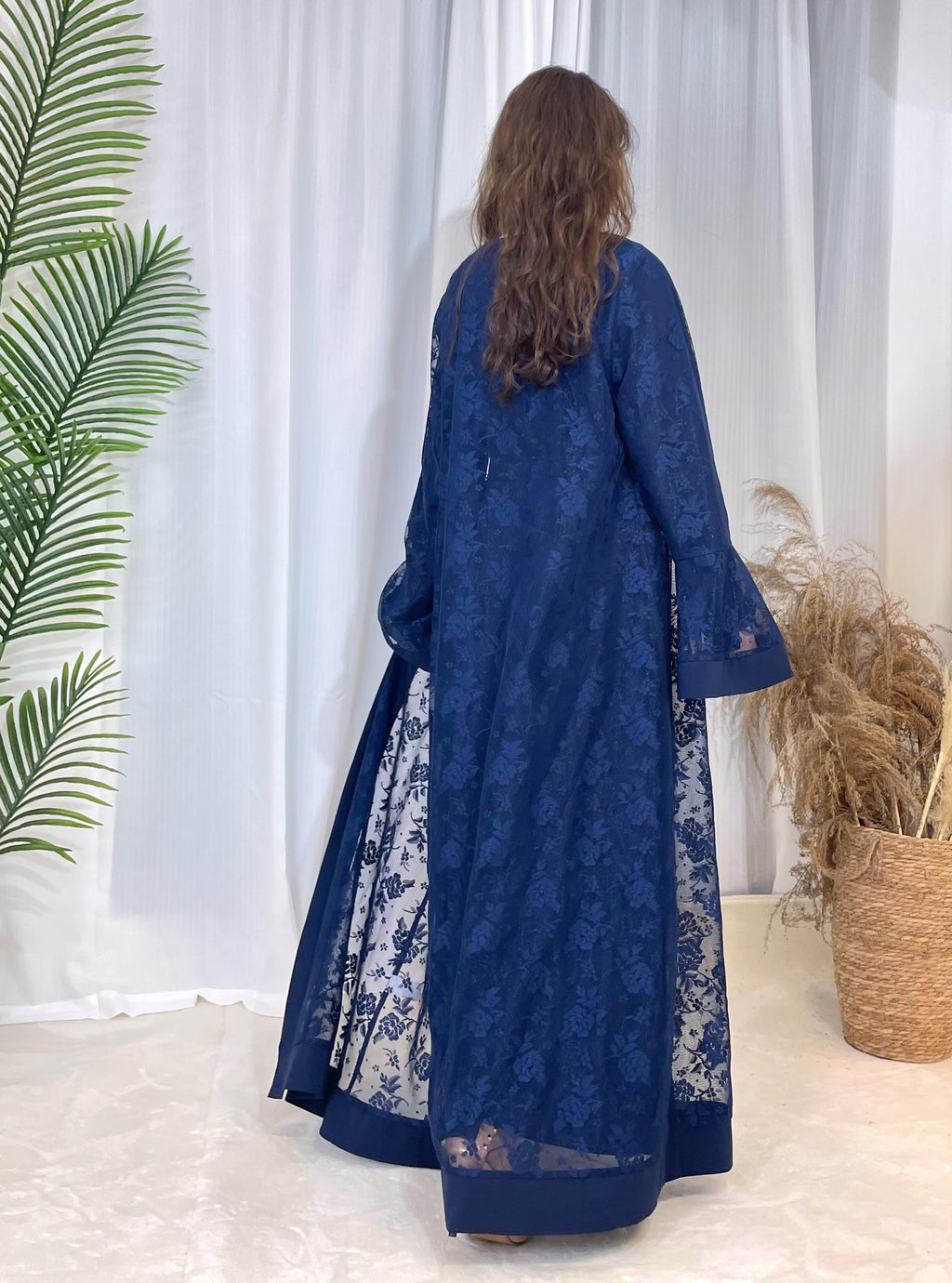 Lace-Trim Kaftan with Flared Sleeves