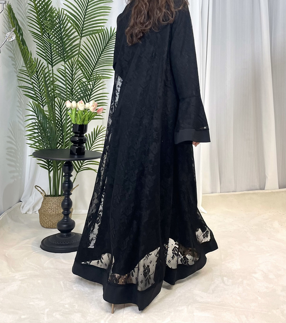 Lace-Trim Kaftan with Flared Sleeves