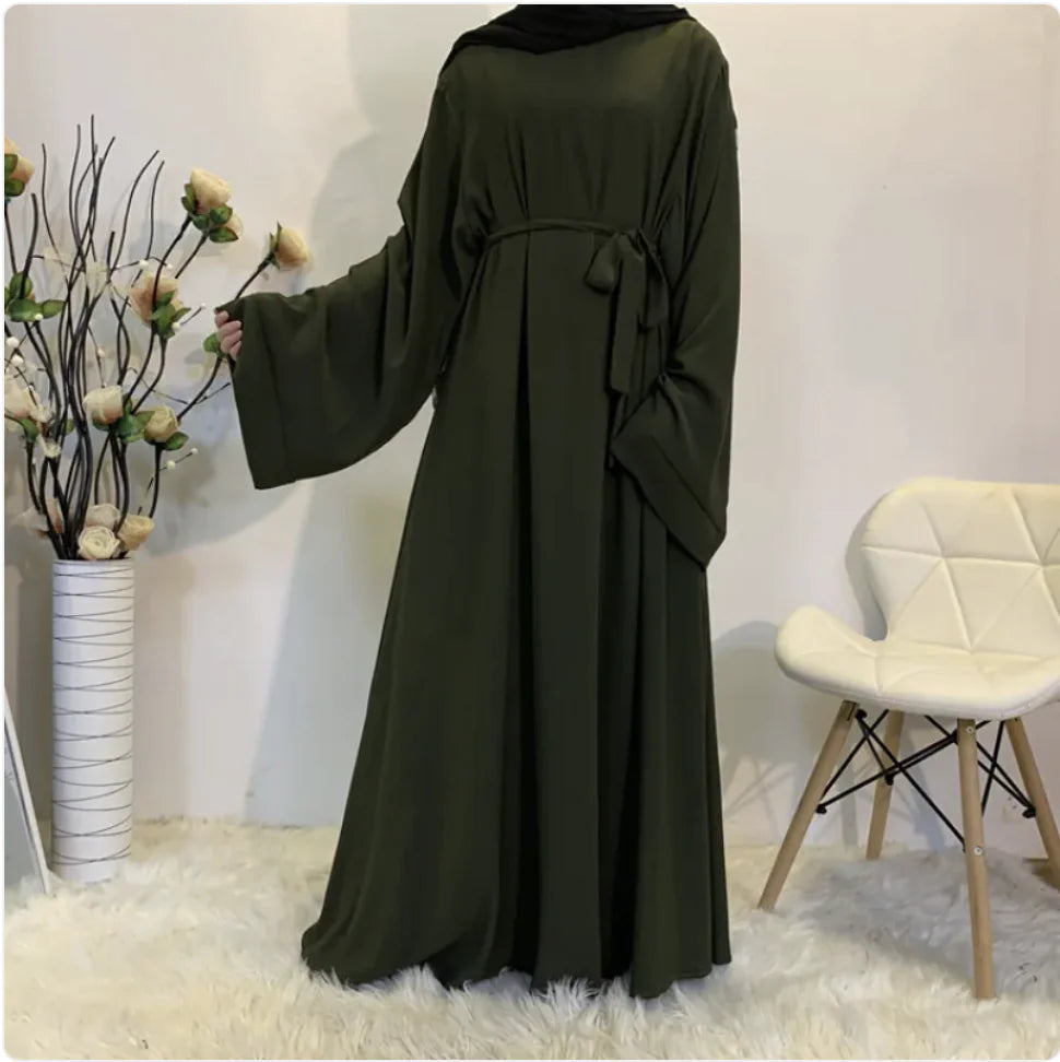High-Waist Matte Abaya